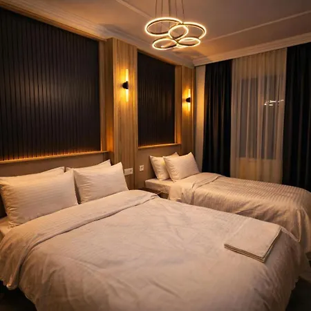 Lina Luxury فندق